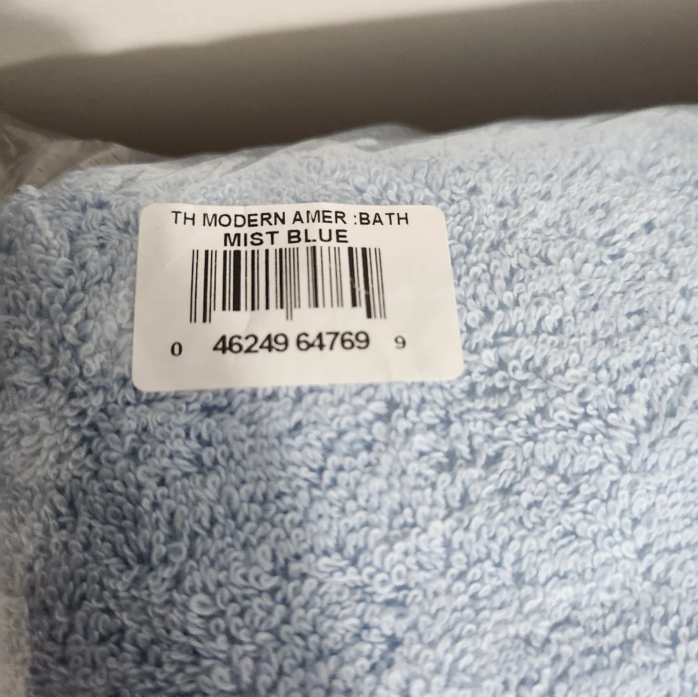 Tommy Hilfiger Light Blue Bath Towel Set